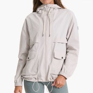 Vuori Elijo Rain Jacket; S; Suede